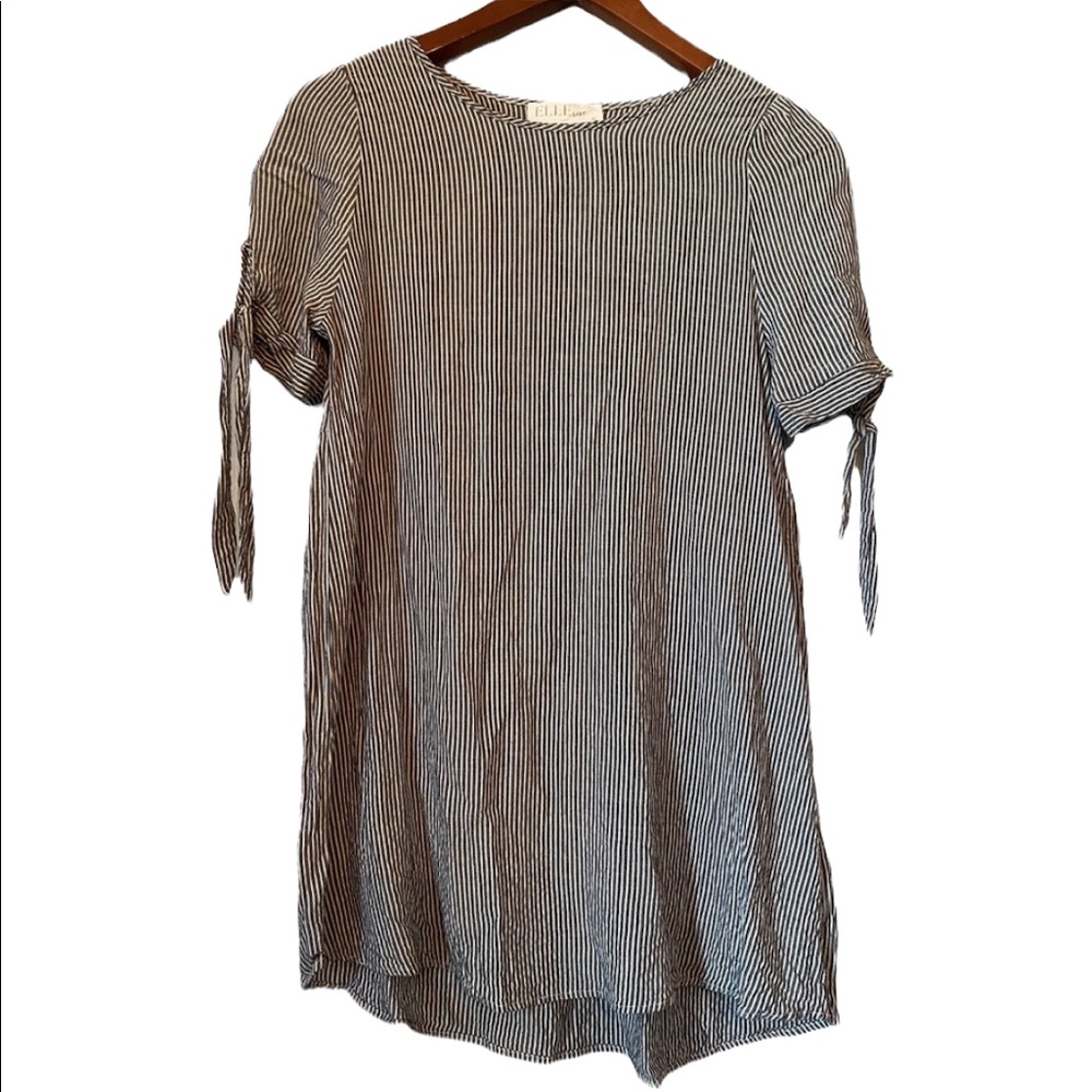 Elle Rae Striped Short Sleeve Tie Top